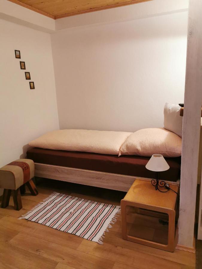 Gaestezimmer Reitinger Siegenburg 外观 照片